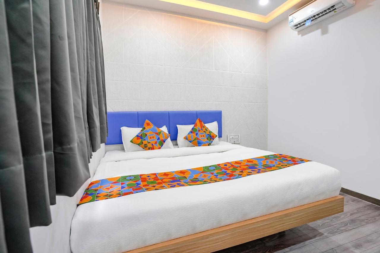 Fabhotel Vrundavan, Athwa Bhatha Экстерьер фото